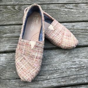 Toms multicolor burlap shoes